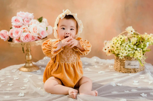 香港六个月宝宝的发育标准 香港六个月宝宝的发育标准